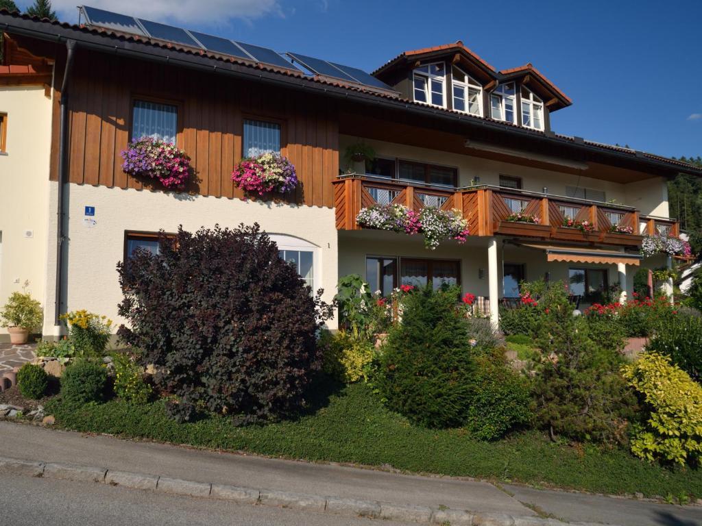 Ferienwohnungen Grill Schonberg  Room photo